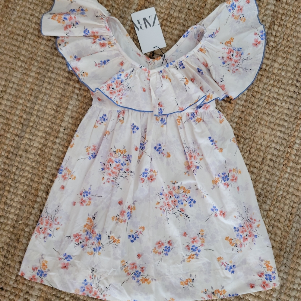 Nwt Zara floral dress